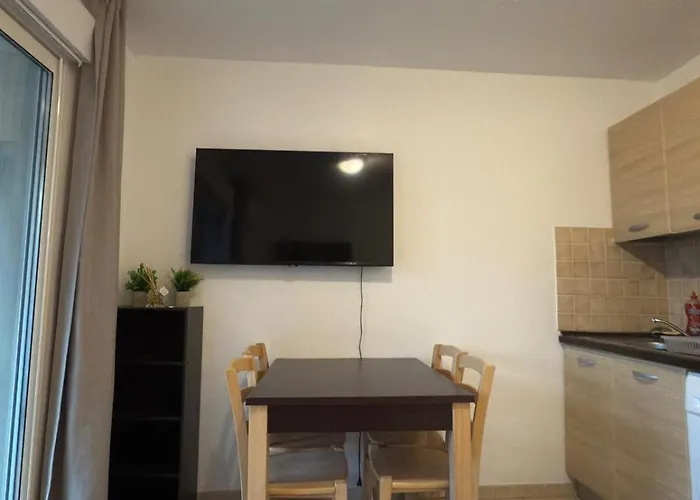 Beautiful Accommodation, Private Linguizzetta